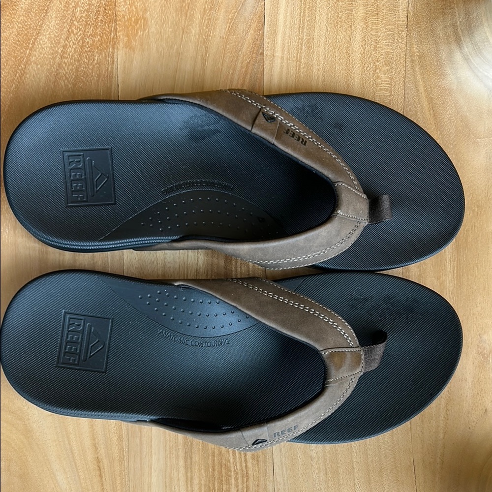 Reef Men's Brown Flip Flops - Brand New